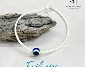 EVIL EYE Bracelet, Lucky Evil Eye Bracelet, Dainty Tiny Evil Eye Bracelet, Kids Evil Eye Bracelet, Gift for Mom, Mother's Day Gift