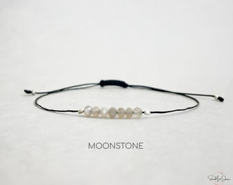 Delicate White MOONSTONE Minimalist Bracelet -Natural Stone Dainty Bracelet- Healing Crystal Spiritual Protection June Birthstone Gift