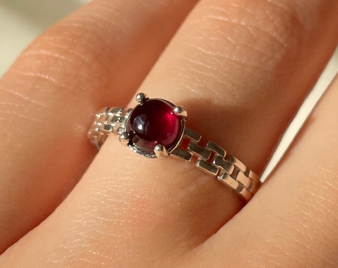Garnet Chain Link Ring 925 Sterling Silver