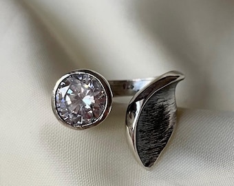 Solitaire Zircon Ring Sterling Silver