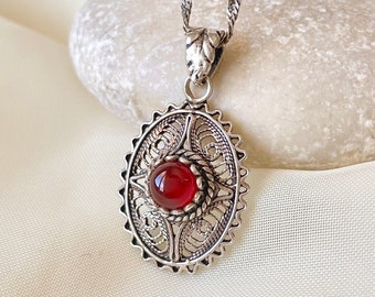 Dainty Carnelian Filigree Pendant 925 Sterling Silver