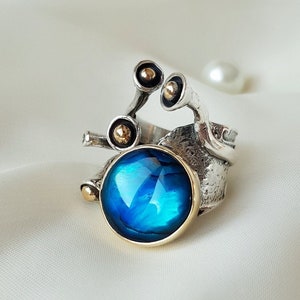 Ronde abaloneschelpring sterlingzilver, ring met blauwe oceaanparelmoer, aangepaste edelsteen bohoring, verstelbare handgemaakte statementring voor vrouwen