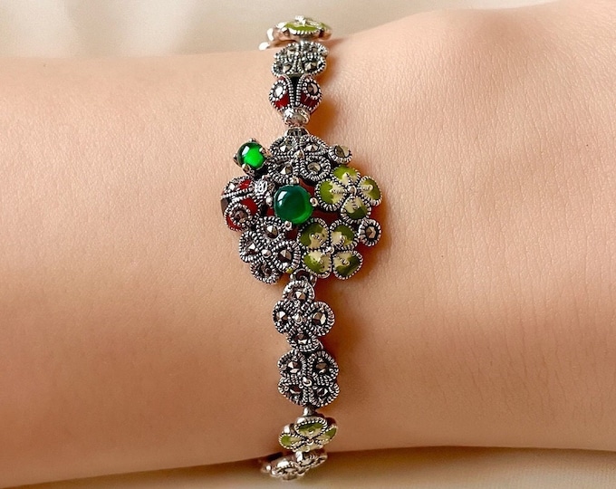 Green Flowers and Ladybug Bracelet 925 Sterling Silver
