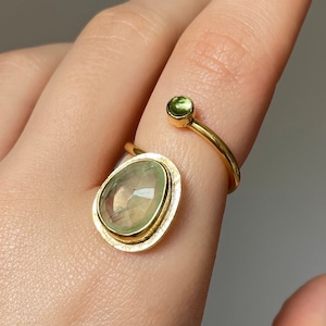 Prehnit och Peridot Ring Guld Vermeil, Grön Ädelstensring, Prehnit Elegant Boho Ring Justerbar, Handgjord Ring för Kvinnor, Gåva till Henne bild 2