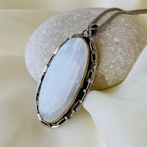 Raw Selenite Healing Pendant Necklace 925 Sterling Silver, Hippie Boho Necklace, Healing Gemstone Necklace, Gift for Her