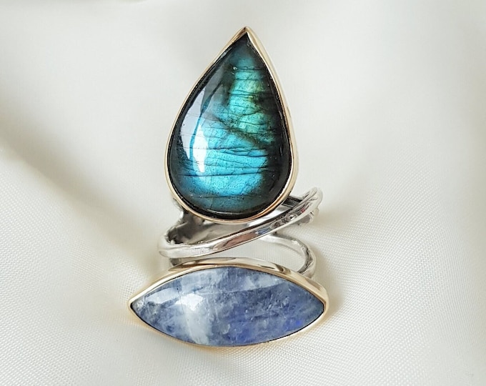 Labradorite and Moonstone Large Ring 925 Sterling Silver