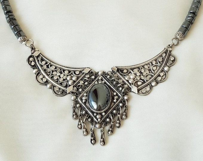 Vintage Hematite Necklace Sterling Silver, Grounding Healing Crystal Necklace, Boho Necklace for Women, Mothers Day Gift for Her