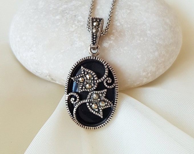 Vintage Tulip Pendant With Onyx 925 Sterling Silver