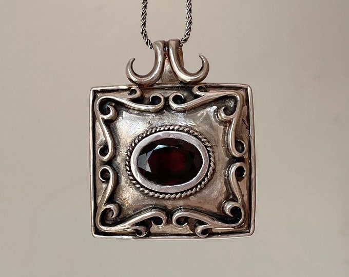 Large Square Garnet Pendant Necklace With Capricorn Horns 925 Sterling Silver