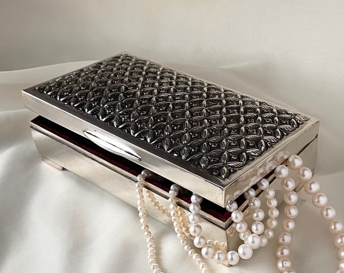 Antique Jewelry Box 900 Silver Engraved Rare Vintage Box Ornate Solid Silver Carved, Gift for Her, Mothers Day Gift, Anniversary Gift
