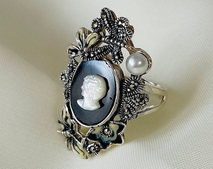 Black Cameo Ring Sterling Silver, Mother of Pearl Cameo, Flower Cameo Ring, Handmade Statement Ring for Women, Gift for Her, Victorian Ring