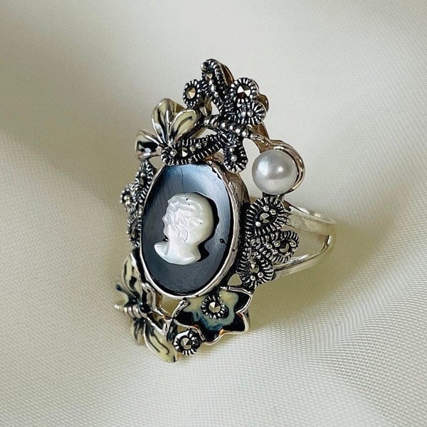 Black Cameo Ring Sterling Silver, Mother of Pearl Cameo, Flower Cameo Ring, Handmade Statement Ring for Women, Gift for Her, Victorian Ring