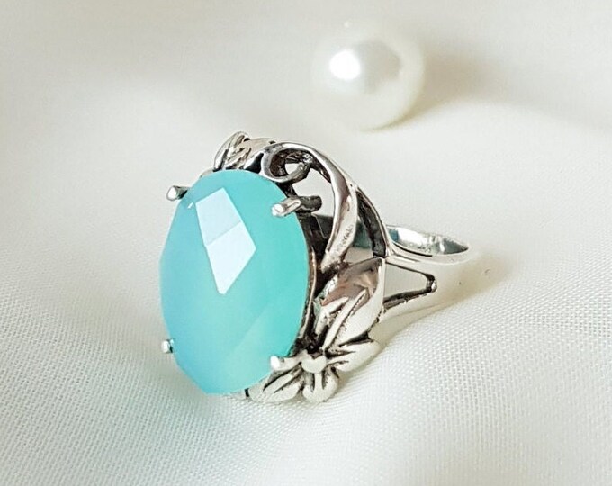 Aqua Chalcedony Ring Sterling Silver, Dainty Blue Chalcedony Ring, Mothers Day Gift, Blue Ocean Ring, Summer Ring, Gift for Her