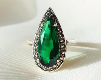 Emerald Zircon Cocktail Ring Sterling Silver, Green Zircon Crystal Statement Ring, Christmas Gift for Her, Vintage Engagement Ring