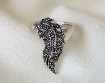 Delicate Angel Feather Ring, Sterling Silver Marcasite Ring, Textured Bird Feather Ring, Nature Inspired Jewelry, Mothers Day Gift for Her