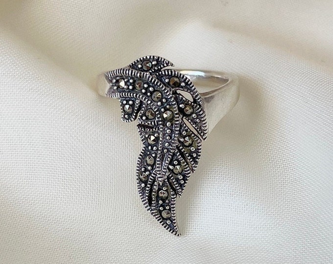 Delicate Angel Feather Ring, Sterling Silver Marcasite Ring, Textured Bird Feather Ring, Nature Inspired Jewelry, Mothers Day Gift for Her