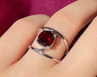 Natural Red Garnet Ring Sterling Silver, Split Statement Ring Elegant Unique Ring, Mothers Day Gift for Mom, Gift for Her, Handmade Rings