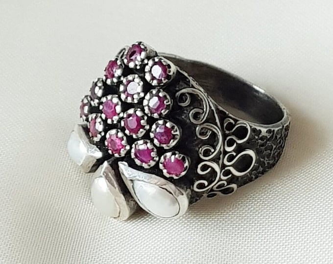 Vintage Ruby and Pearl Ring 925 Sterling Silver