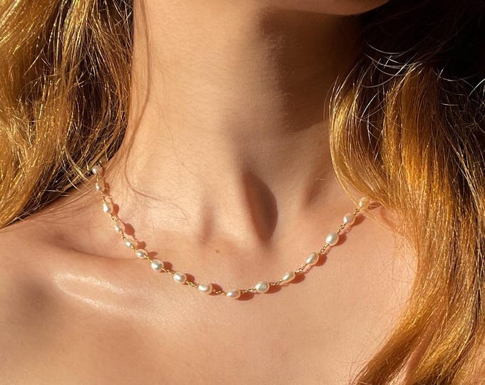 Freshwater White Pearl Gold Necklace