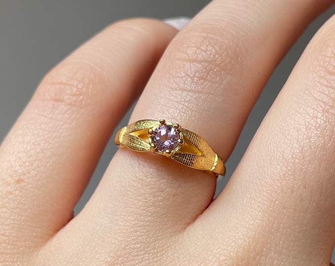 Lilac Amethyst Minimalist Ring 22k Gold Vermeil
