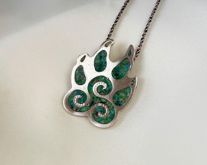 Paw Pendant with Triskelion 925 Sterling Silver and Turquoise Chips
