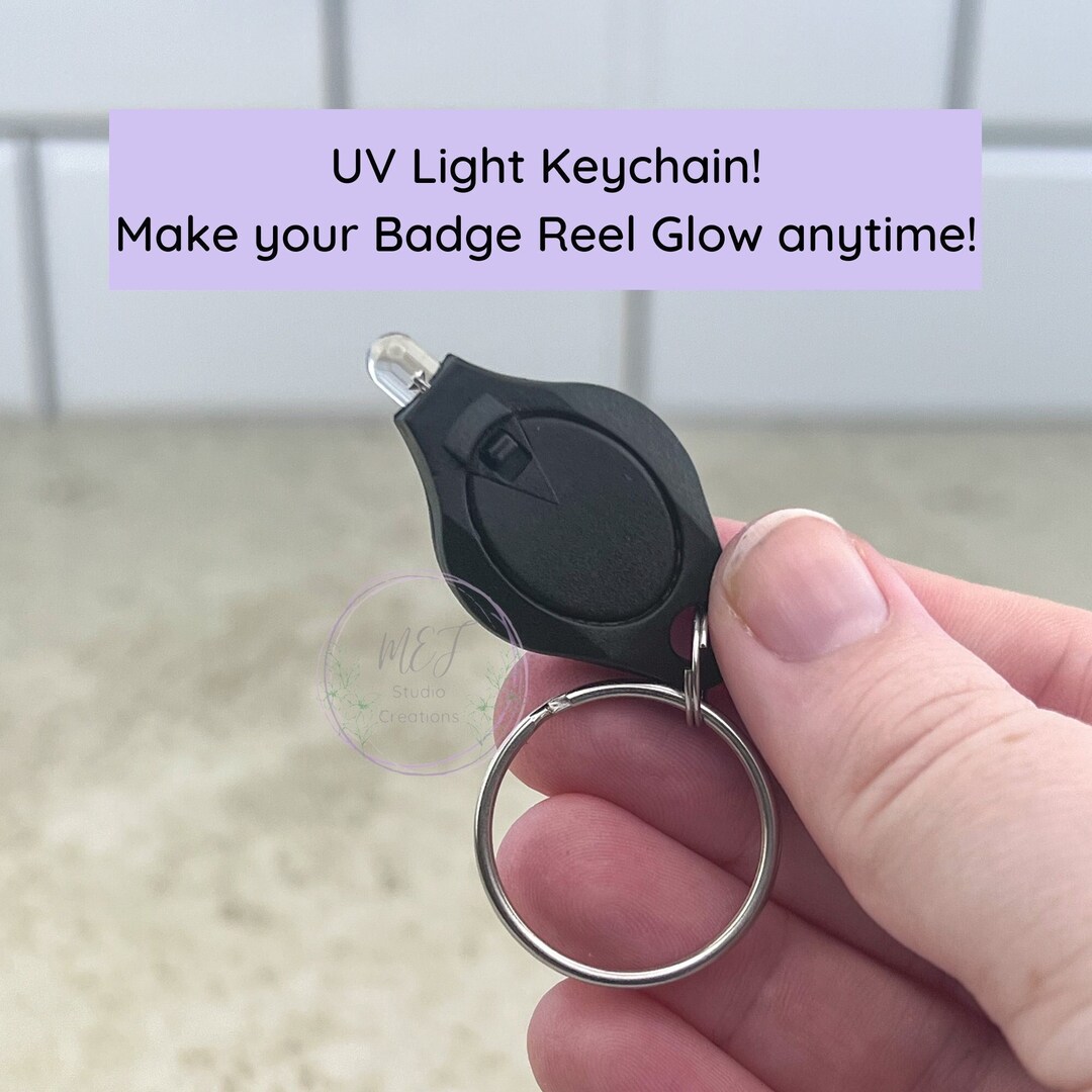 UV Light Keychain UV Light Keychain for Glow in Dark Badge Reel Small