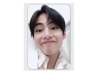 BTS V selca photocard