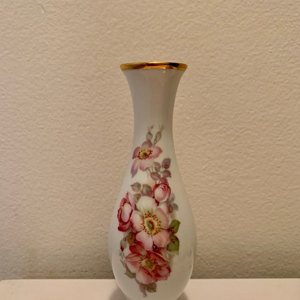 Vtg Gerold Porzellan Bavaria White Vase with Gold Rim Made in west Germany