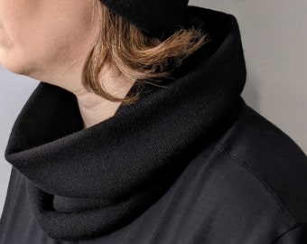 Black WOOL KNIT Snood, Knitted Snood, 100% Wool, Wool Knit Neck Warmer, Wool Knit Scarf, Infinity Scarf, Luxury Scarf, Sustainable
