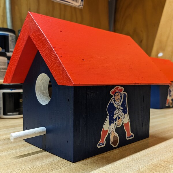 New England Patriots Retro Bird House