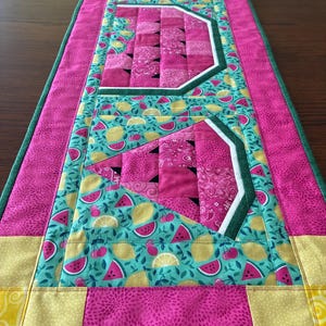Patchwork Picnic Watermelon Table Runner Pattern PDF, Summer Quilt Pattern, Fruit Quilt Pattern, Beginner Friendly Sewing Pattern
