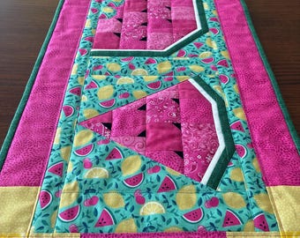 Patchwork Picnic Watermelon Table Runner Pattern, Summer Fruit Quilt, Beginner Sewing (PDF Download)