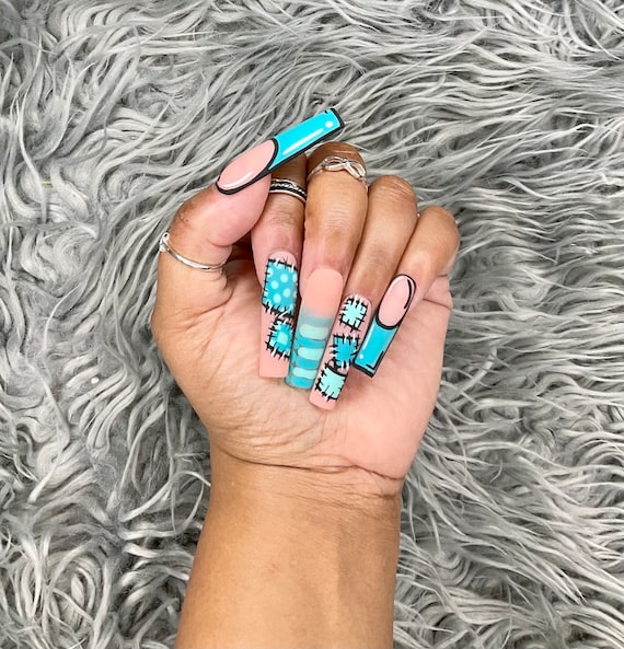 Tapered on sale square nails