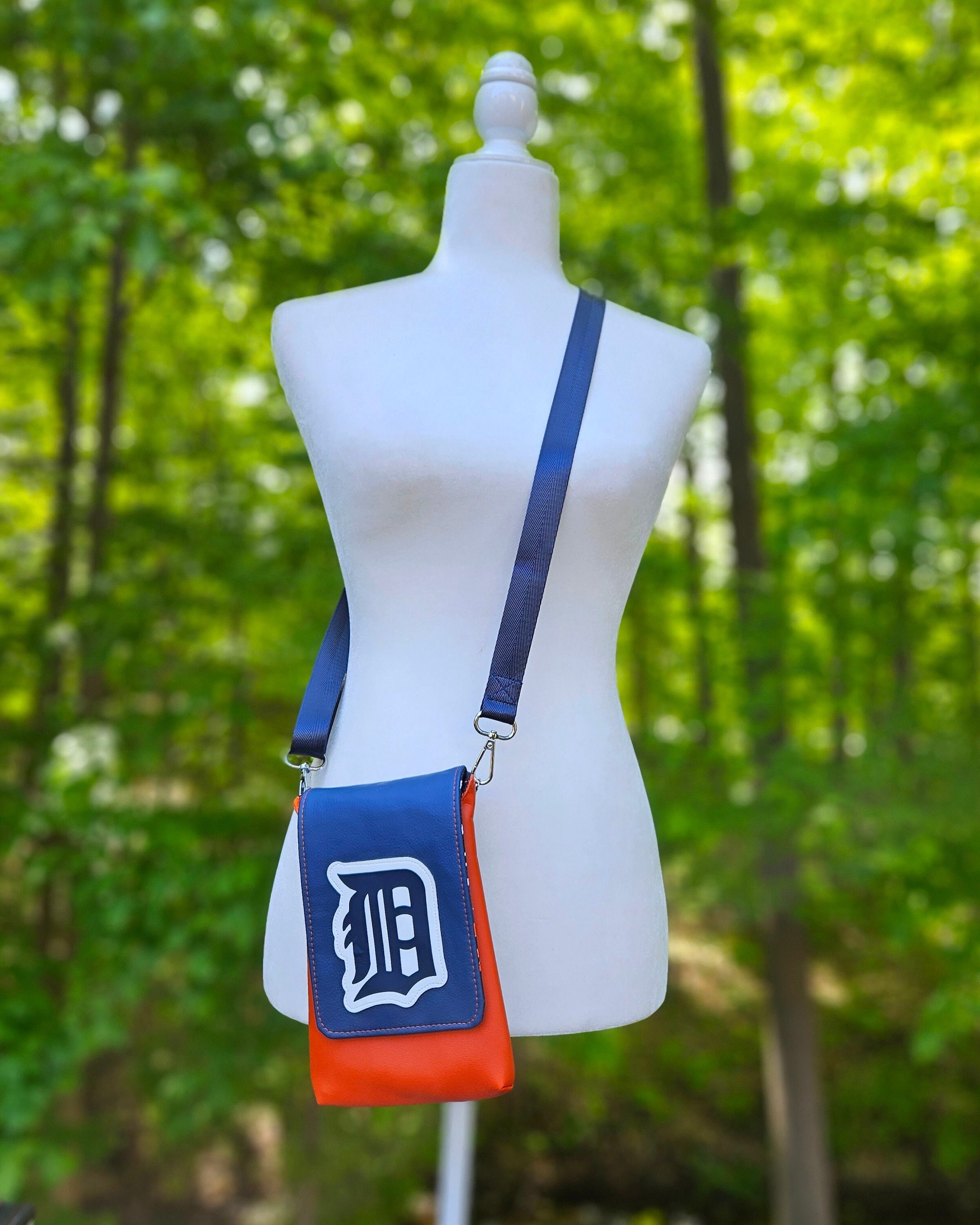 Detroit clearance tigers purse