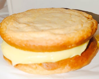 Lemon Cream Sandwich Cookie