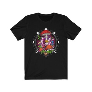 Magic Mushrooms Crystals T-Shirt - Graphic Tee For Men & Women For Everyday Wear | Comfortable Materials w/ Many Size And Colors Options