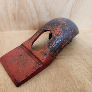 Unbranded block plane cap