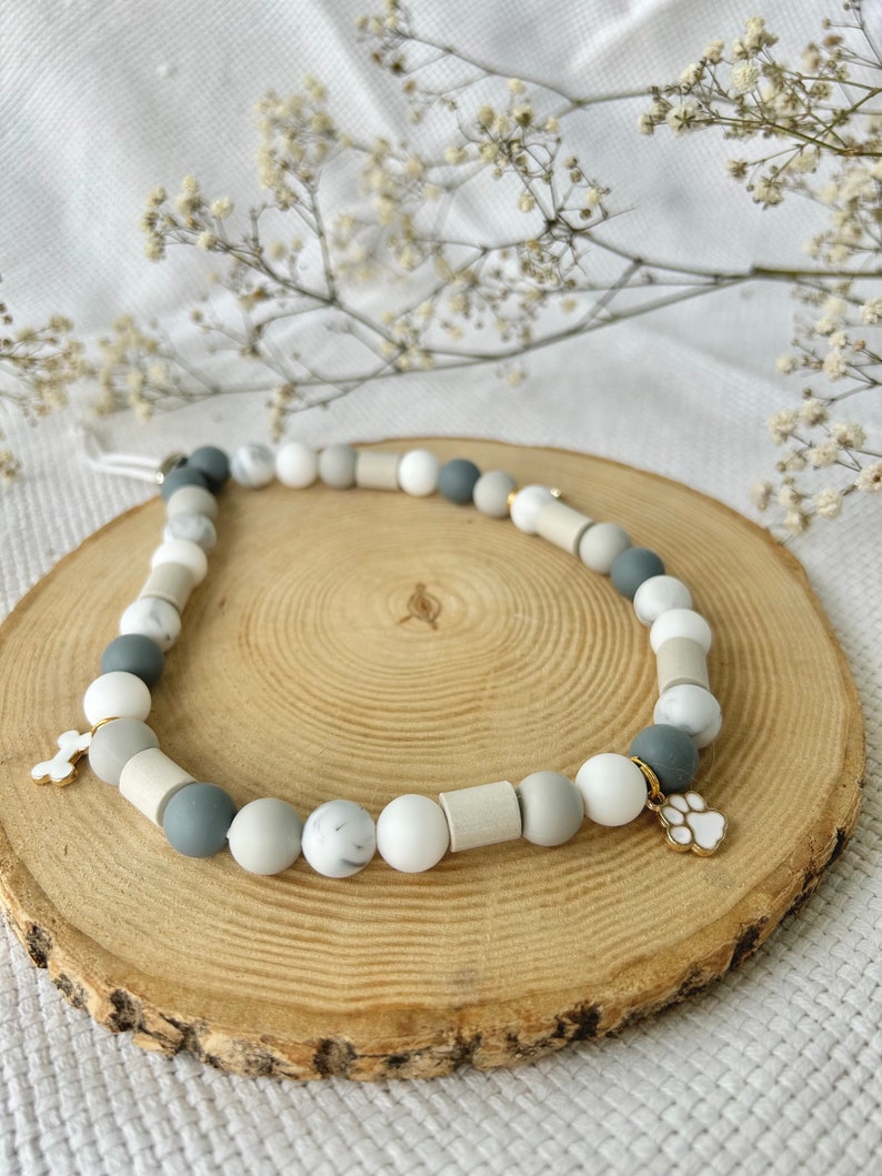Anti Tick Dog Collar Natural, EM-Ceramic Silicone Beaded Necklace, White & Grey with Paw Charm, Chemical-Free Flea Tick Protection, Handmade image 5