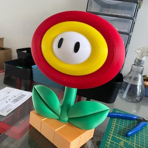 Super Mario Blumentöpfe | Blumen | super mario bürodekoration pflanze innendekoration