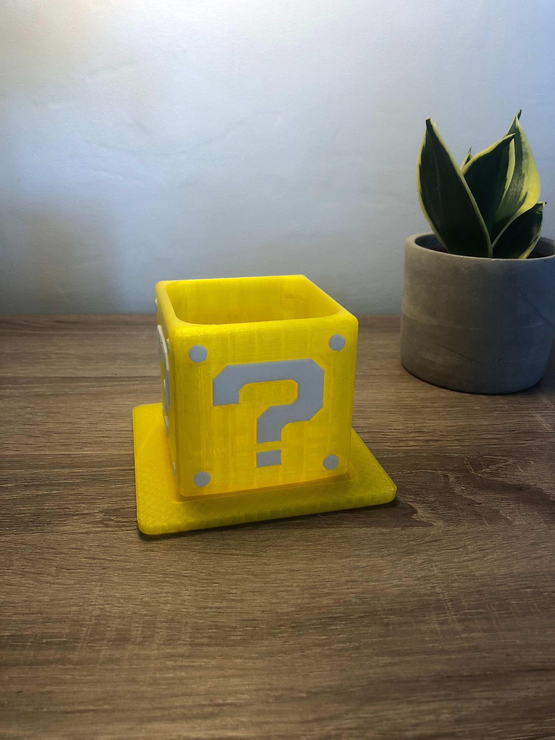 Super Mario Bros Question Block Planter| Pot de Fleurs | Super Planter Décoration Bureau Intérieure