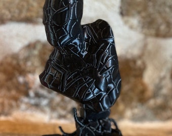 Spider-Man Bust - 3D Marvel Collectible Figure for Superhero Fans