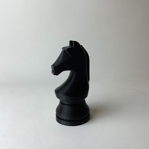 Elegant Knight Chess Pawns - Classic Game Pieces for Refined Decoration - Available in Large Size"