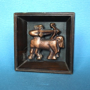 Figura zodiacale Sagittario, ornamento da parete in ottone