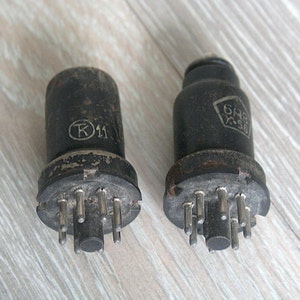 Vacuum Tubes 2 psc, Radio tubes