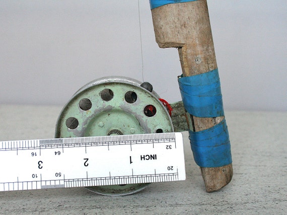 Vintage Fishing Rod and 2 Old Reels -  Canada