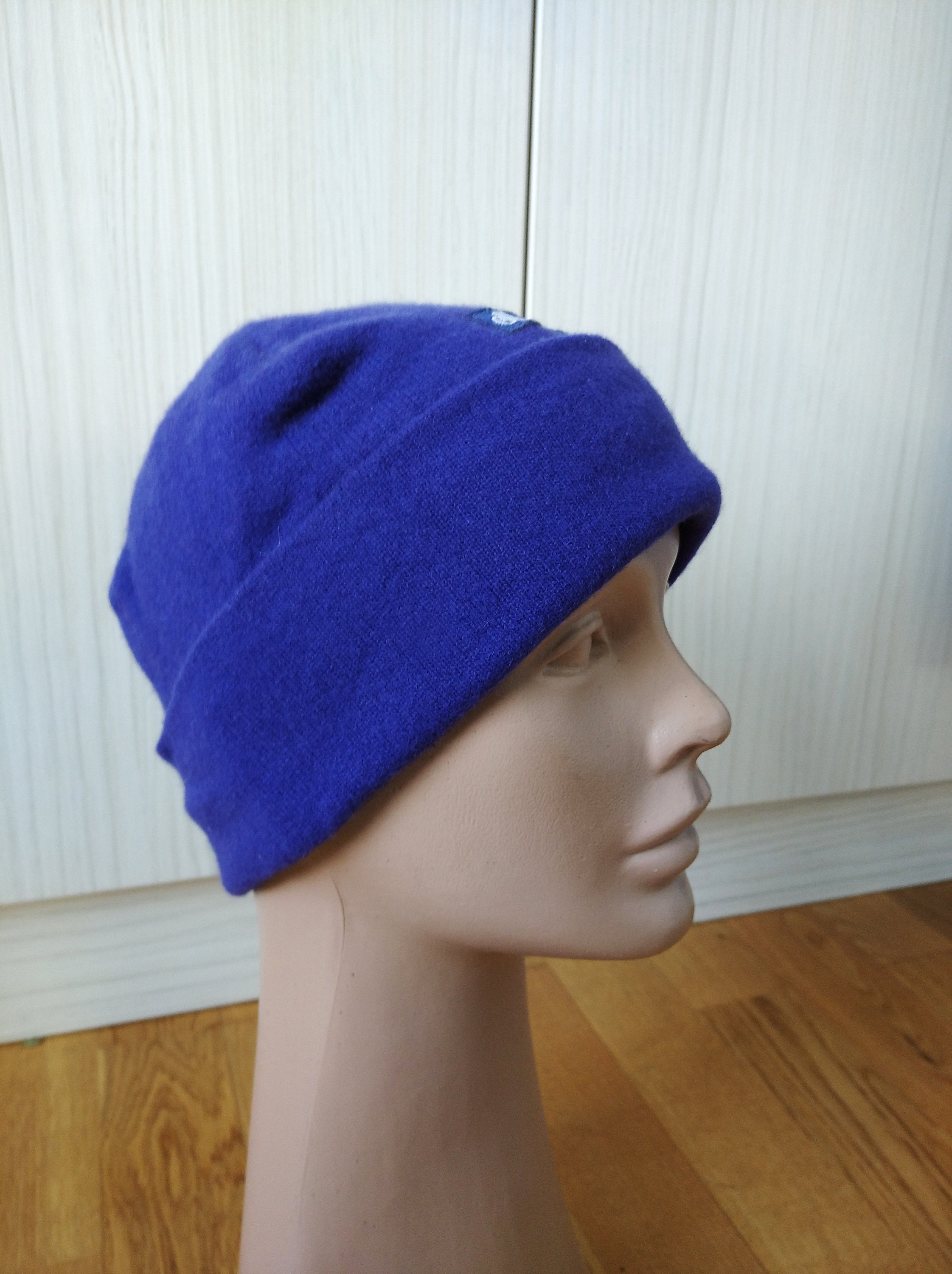 Ellesse Beanie - Etsy