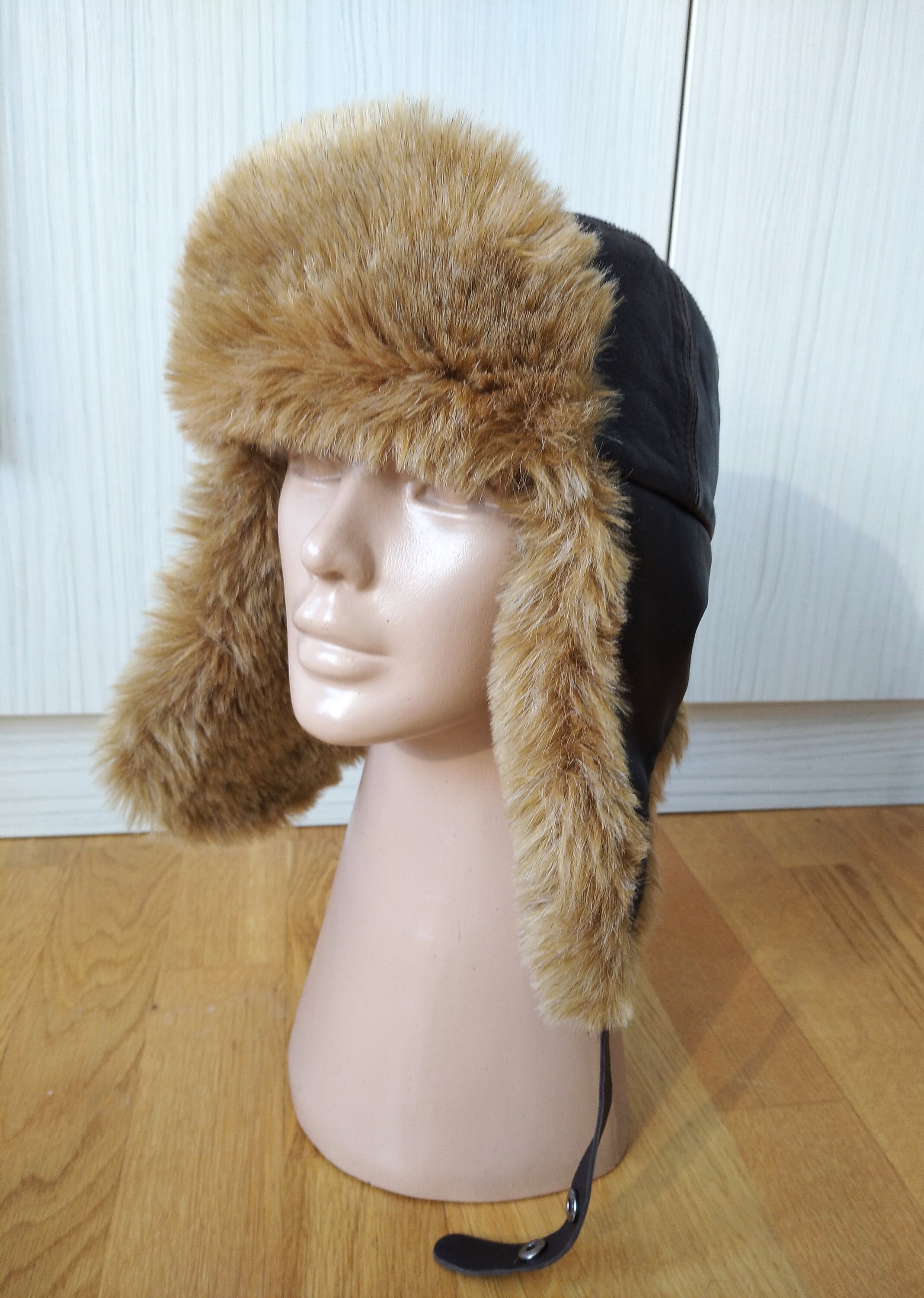 Men's Astrakhan Hat Ushanka Winter Fur Headdress Grey, 60