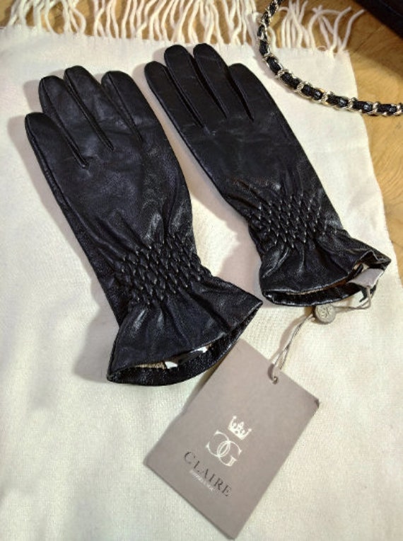 CLAIRE Black leather Gloves,Luxurious Gloves Soft 