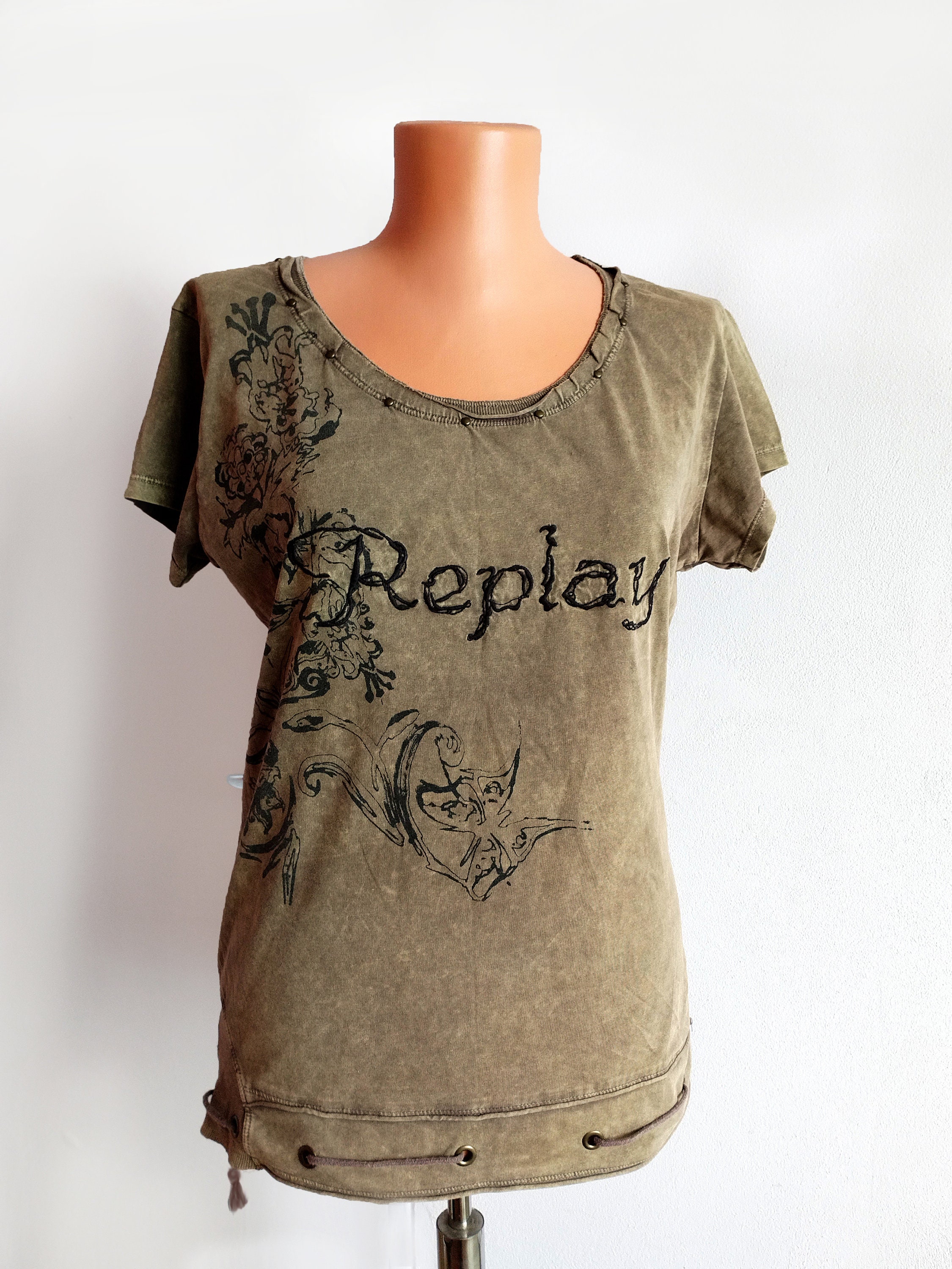 Replay 1981 Vintage T-shirt,cool Replay Vintage Top With Embroidered Logo, replay Women Cotton Top - Etsy