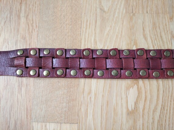 Vintage 1980s Caramel Brown Leather Belt: Wide Bohemian  display picture 3
